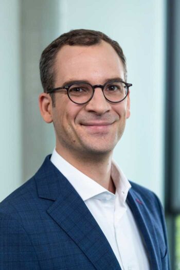 Der erste Chief AI Officer bei Banken - Philipp Schwaab. Damit setzt die Helaba ein starkes Zeichen.<q>Helbaba